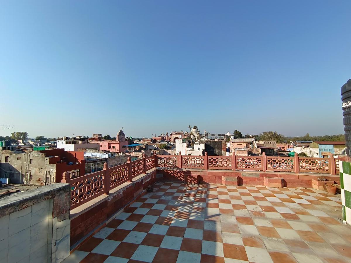 Hotel India Inn Walking Distance From Taj Mahal-- Rooftop Taj Mahal View Agra  Dış mekan fotoğraf
