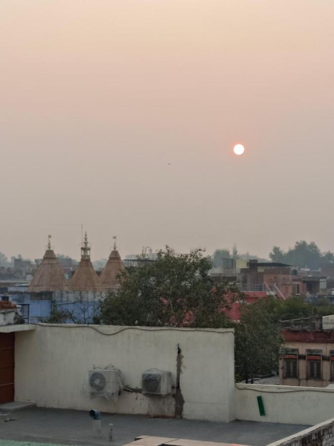 Hotel India Inn Walking Distance From Taj Mahal-- Rooftop Taj Mahal View Agra  Dış mekan fotoğraf