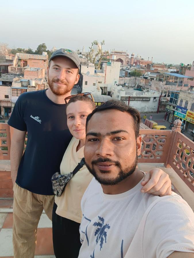 Hotel India Inn Walking Distance From Taj Mahal-- Rooftop Taj Mahal View Agra  Dış mekan fotoğraf