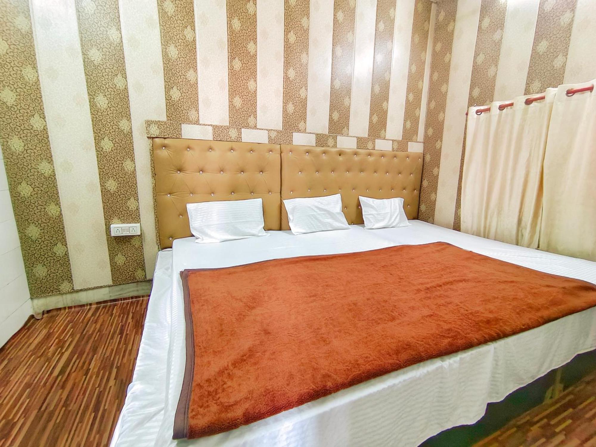 Hotel India Inn Walking Distance From Taj Mahal-- Rooftop Taj Mahal View Agra  Dış mekan fotoğraf