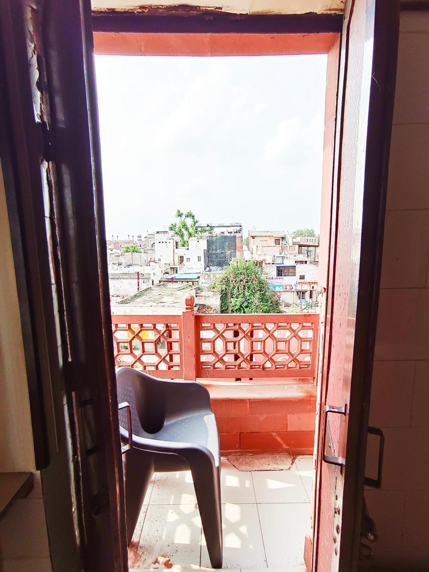 Hotel India Inn Walking Distance From Taj Mahal-- Rooftop Taj Mahal View Agra  Oda fotoğraf
